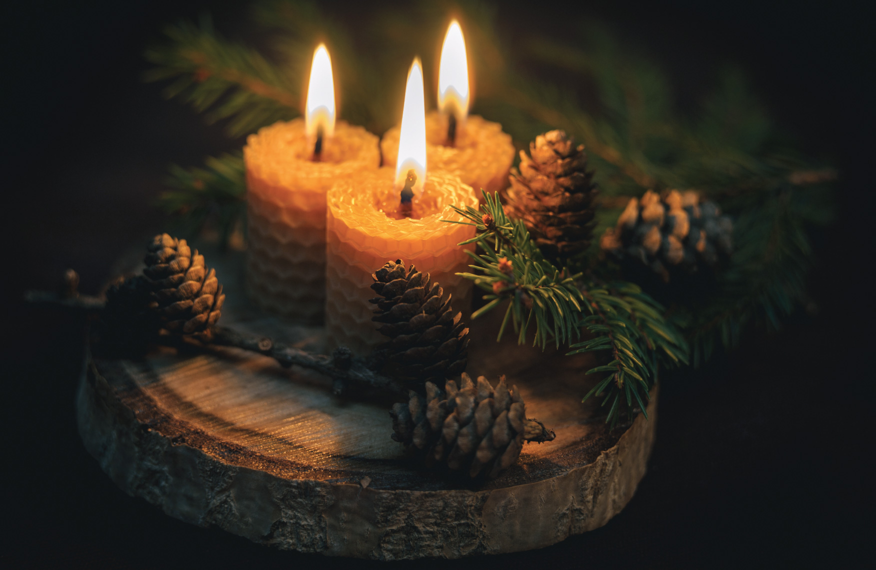 Des bougies naturelles pour un Noël féérique